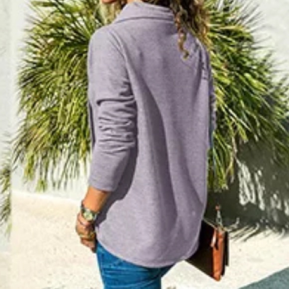 NWT Gray Turn Down Collar Buckle Blouse - Picture 2 of 2